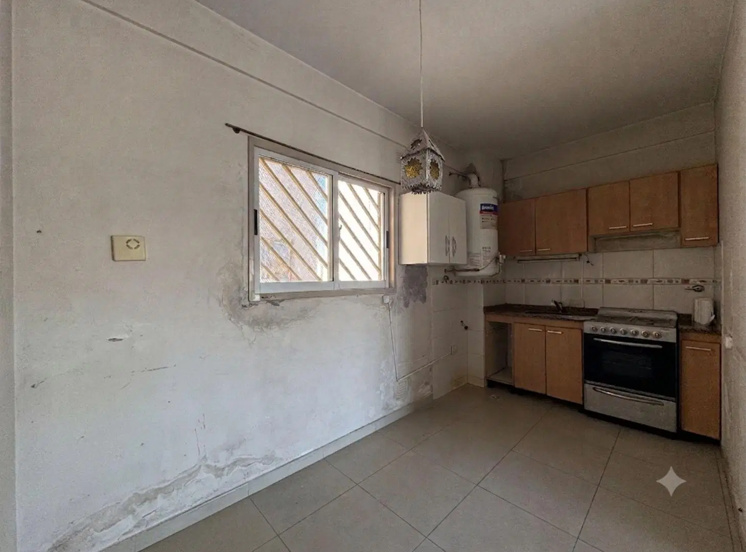DEPARTAMENTO 3 AMBIENTES VENTA BALCON MONTE CASTRO 8