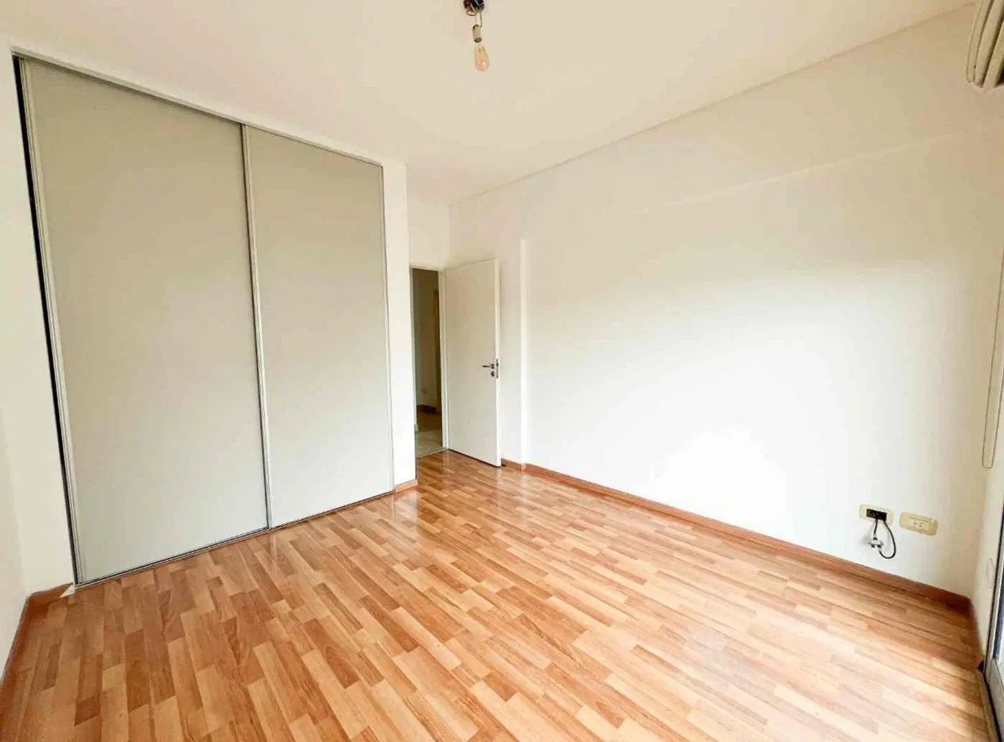 DEPARTAMENTO EN VENTA 3 AMBIENTES EN ADROGUE 5