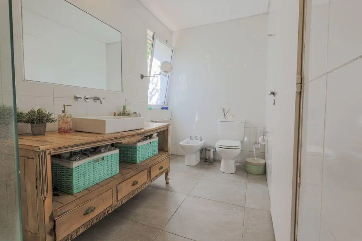 CASA 5 AMBIENTES EN 1 PLANTA EN HARAS SANTA MARIA 8