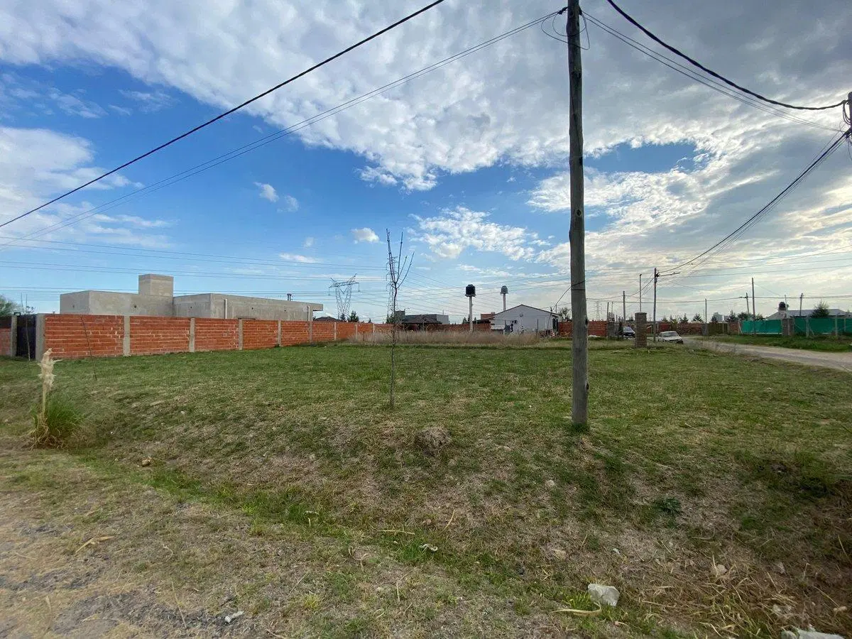VENTA LOTE MORADAS MAXIMO PAZ 370 METROS 5