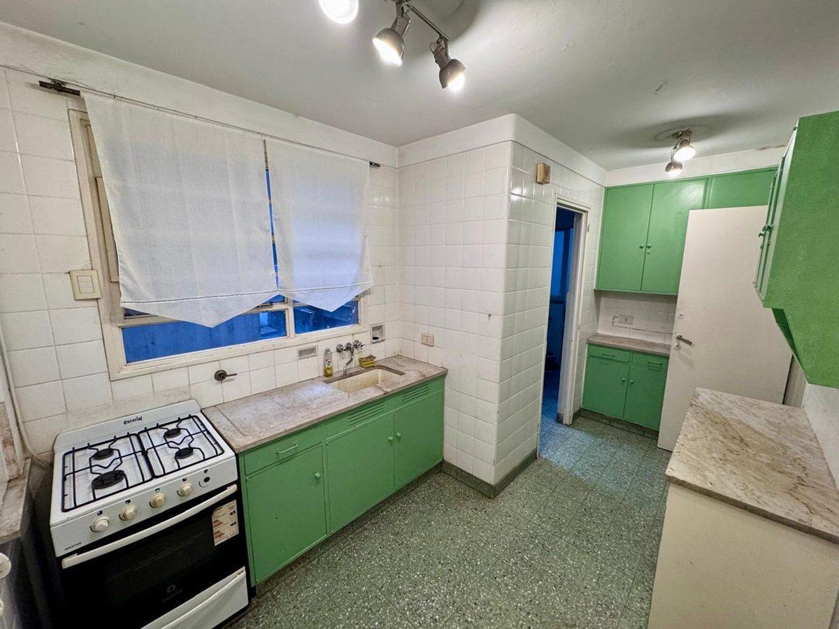 Foto de VENTA 4 AMBIENTES MAS DEPENDENCIAS, imagen 4