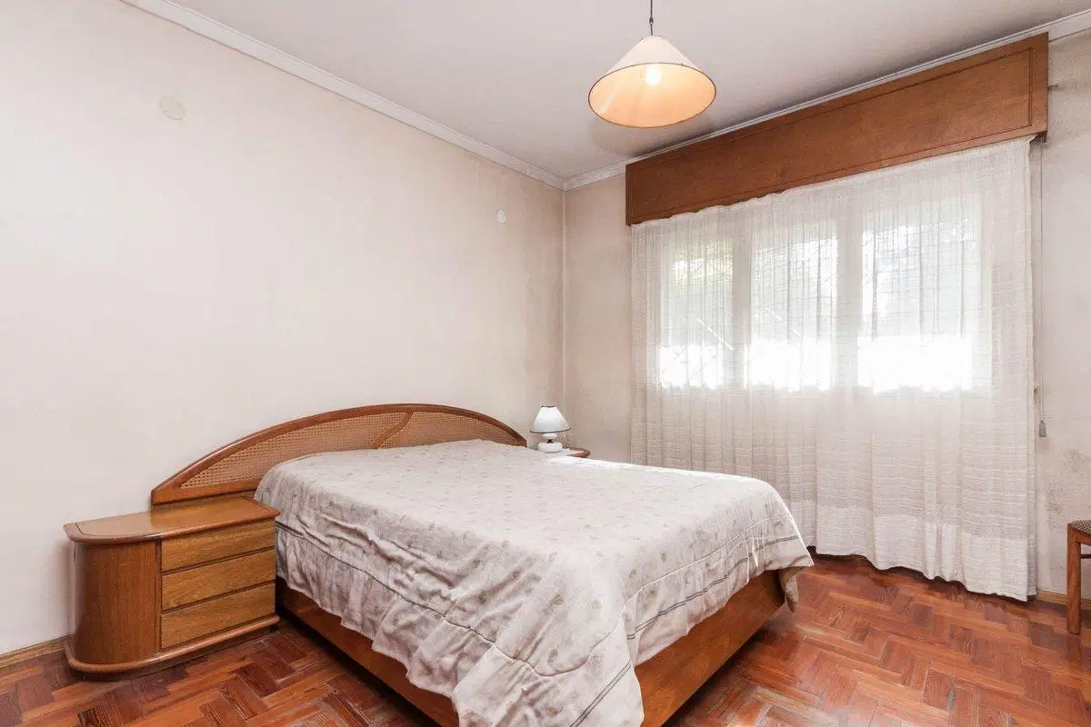 VENTA CASA 5 AMBIENTES COCHERA QUINCHO ADROGUE 8