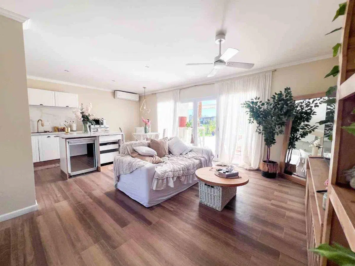 VENTA CASA SAN RAMON 4 AMBIENTES 8