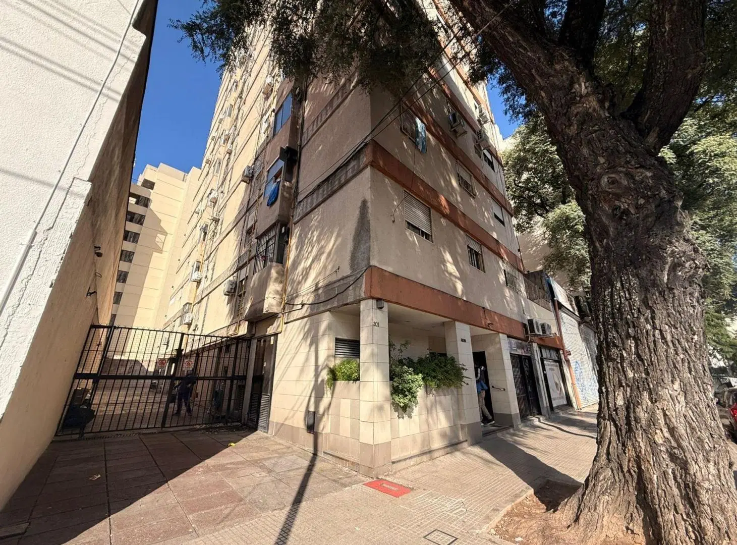 VENTA DEPARTAMENTO 3 AMBIENTES 1