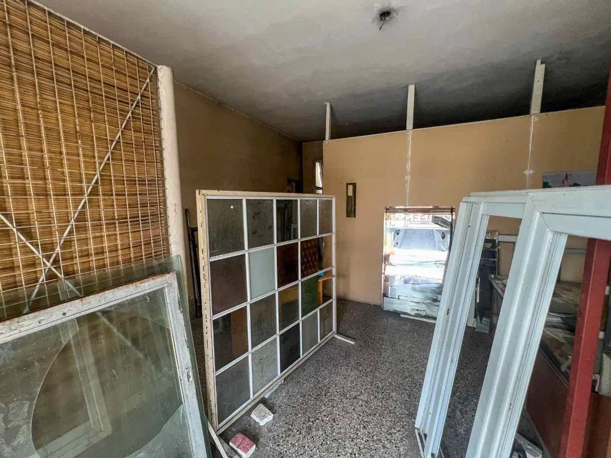LOCAL COMERCIAL Y 2 PH EN BLOQUE TEMPERLEY 3