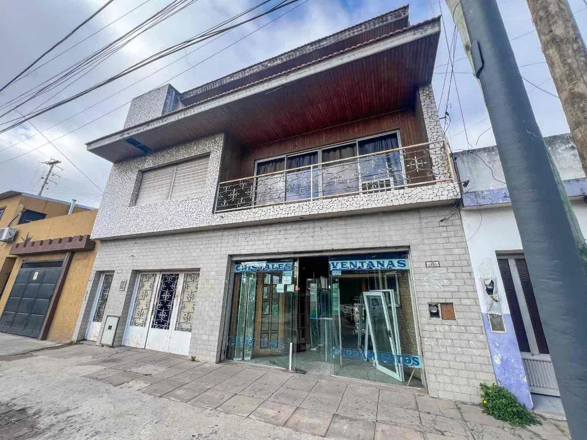 LOCAL COMERCIAL Y 2 PH EN BLOQUE TEMPERLEY 1