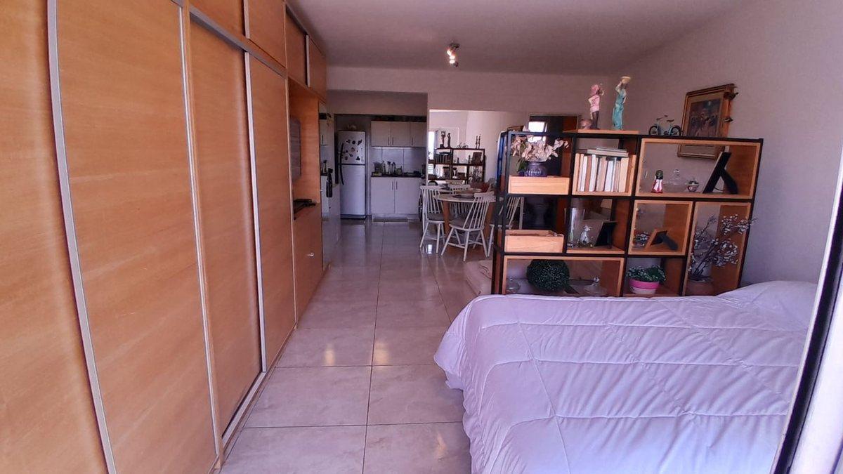 Foto de VENTA MONOAMBIENTE DIVISIBLE BALCON AL FRENTE, imagen 5