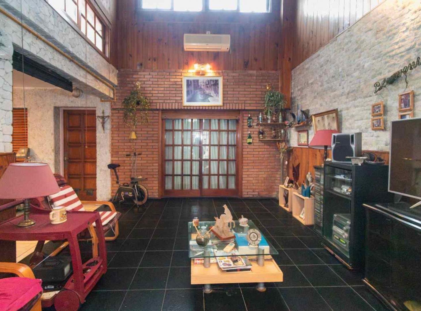 Foto de CASA 3 AMBIENTES QUINCHO TERRAZA COCHERA, imagen 3