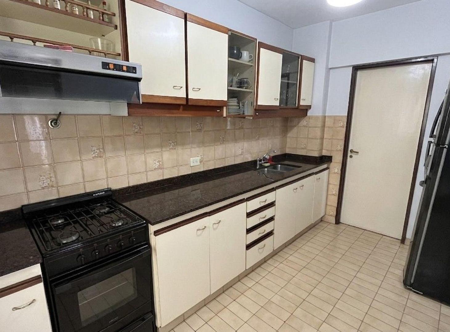 Foto de DEPARTAMENTO VENTA MORON 3 AMBIENTES DOBLE BALCON, imagen 5