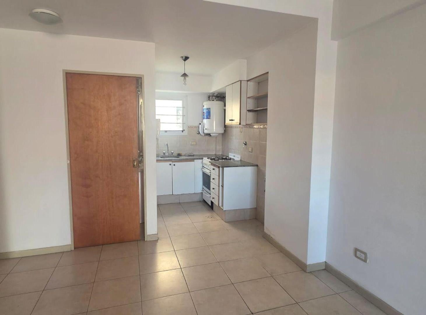 Foto de ALQUILER MONOAMBIENTE CON BALCON VILLA LURO, imagen 4