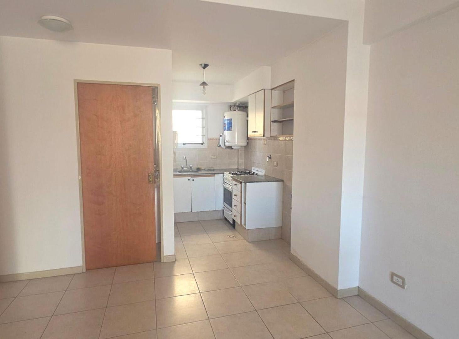 Foto de ALQUILER MONOAMBIENTE CON BALCON VILLA LURO, imagen 2