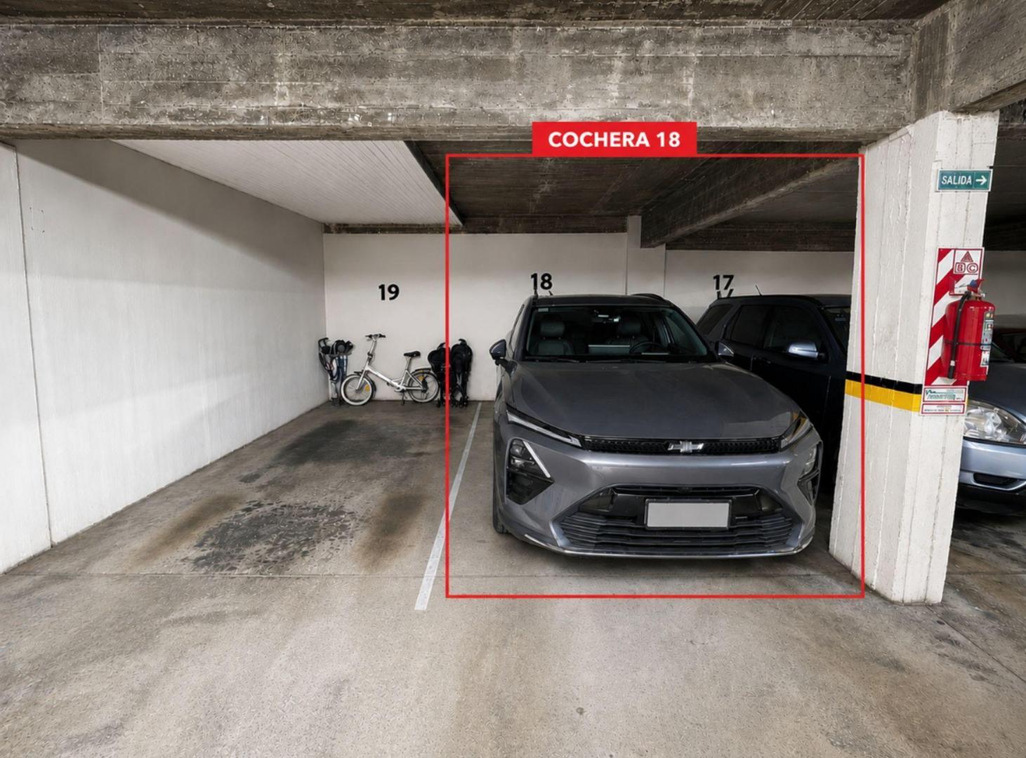 Foto de VENTA COCHERA CUBIERTA BOEDO, imagen 1