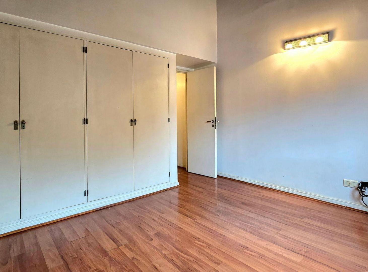 Foto de 4 AMBIENTES COCHERA Y JARDIN VERSALLES, imagen 4