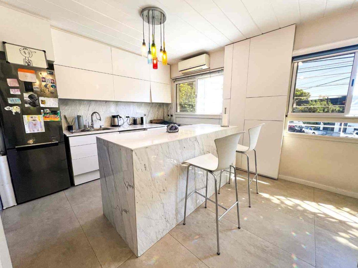 Foto de PH 3 AMBIENTES VILLA LURO TERRAZA PARRILLA PILETA, imagen 1