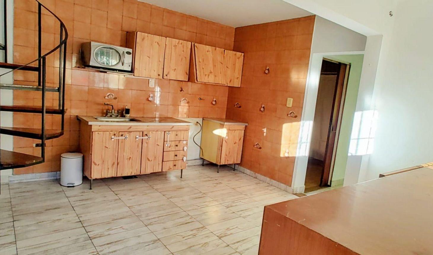 Foto de CASA MULTIFAMILIAR CASTELAR PARQUE PARRILLA, imagen 5