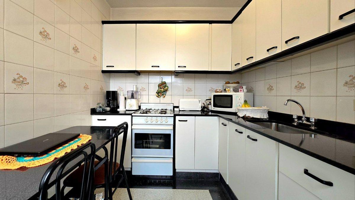 Foto de CASA VENTA 3 AMBIENTES MAS DEPENDENCIA COCHERA, imagen 4