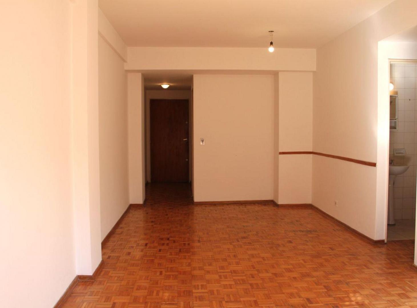 Foto de DEPARTAMENTO VILLA CRESPO 4 AMBIENTES BALCON, imagen 3