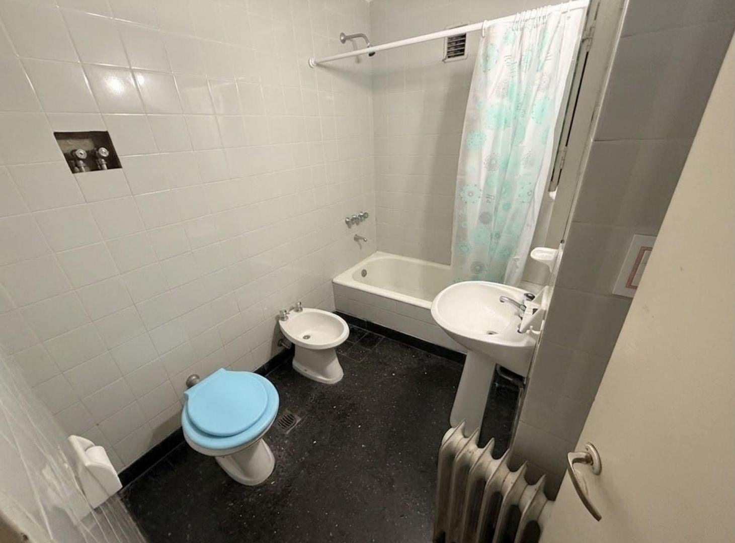 Foto de VENTA DEPARTAMENTO 2 AMBIENTES CABALLITO, imagen 4