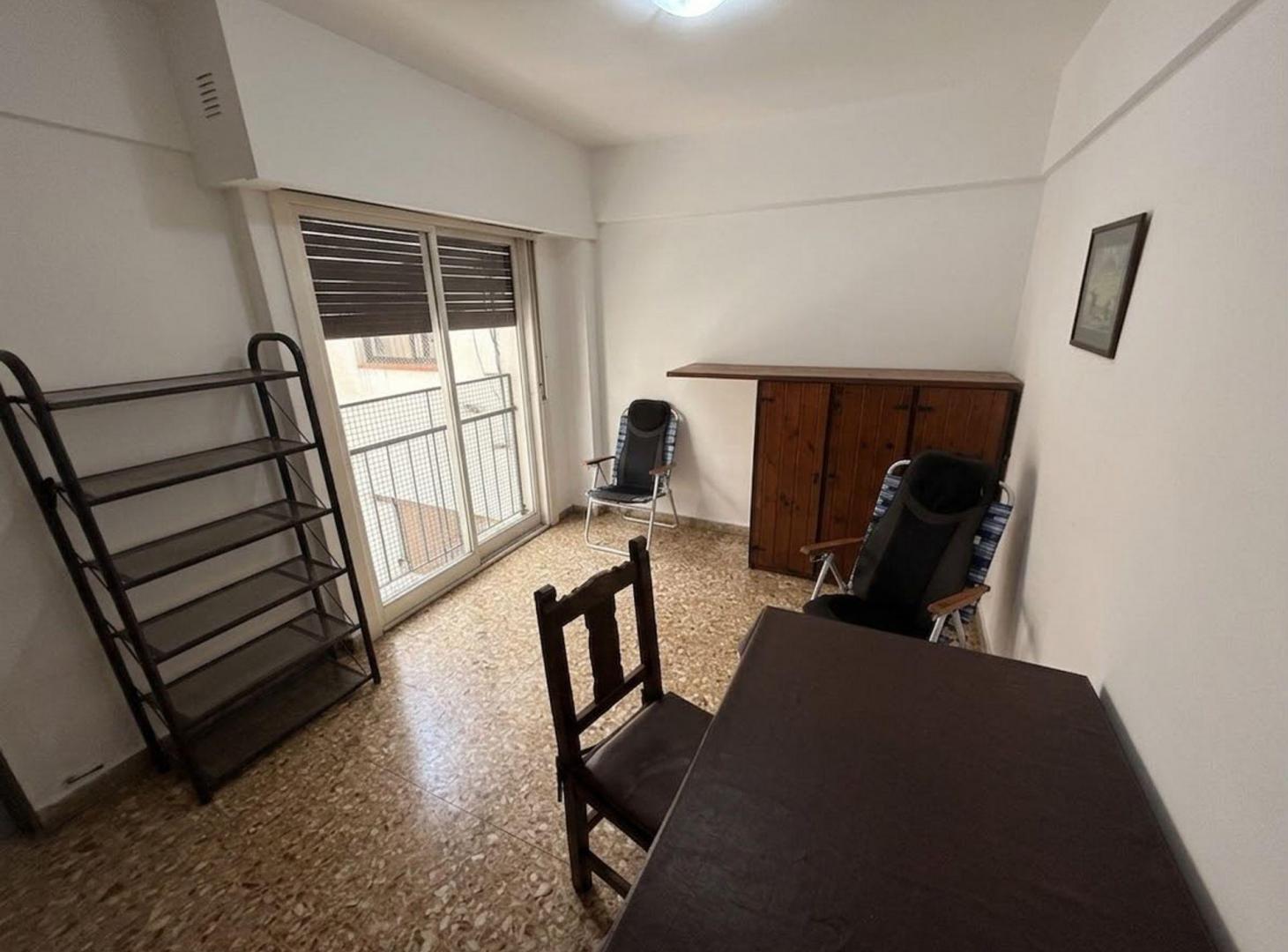 Foto de VENTA DEPARTAMENTO 2 AMBIENTES CABALLITO, imagen 2