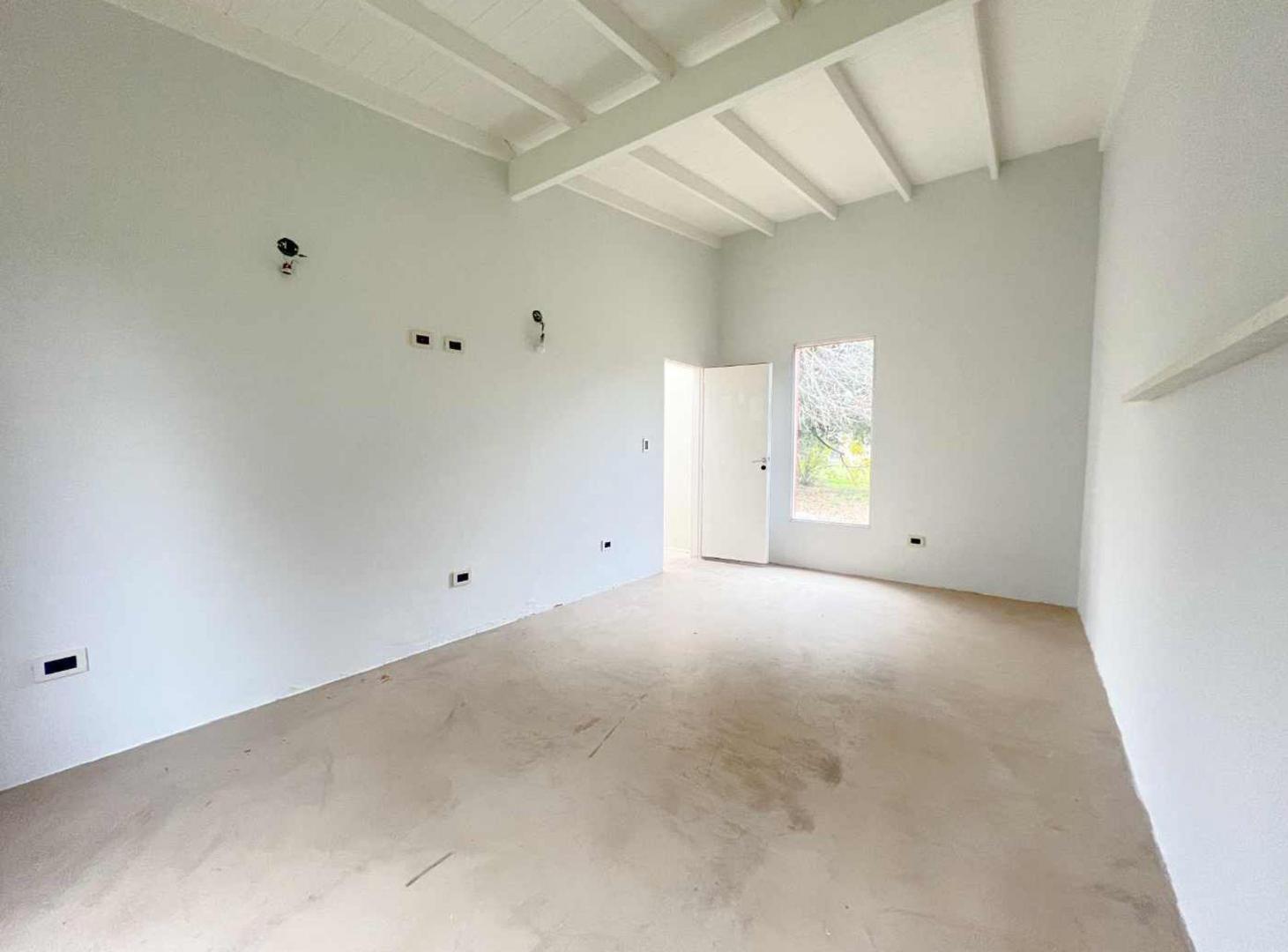 Foto de CASA EN VENTA 5 AMBIENTES SOBRE 2 LOTES 320 M2, imagen 3