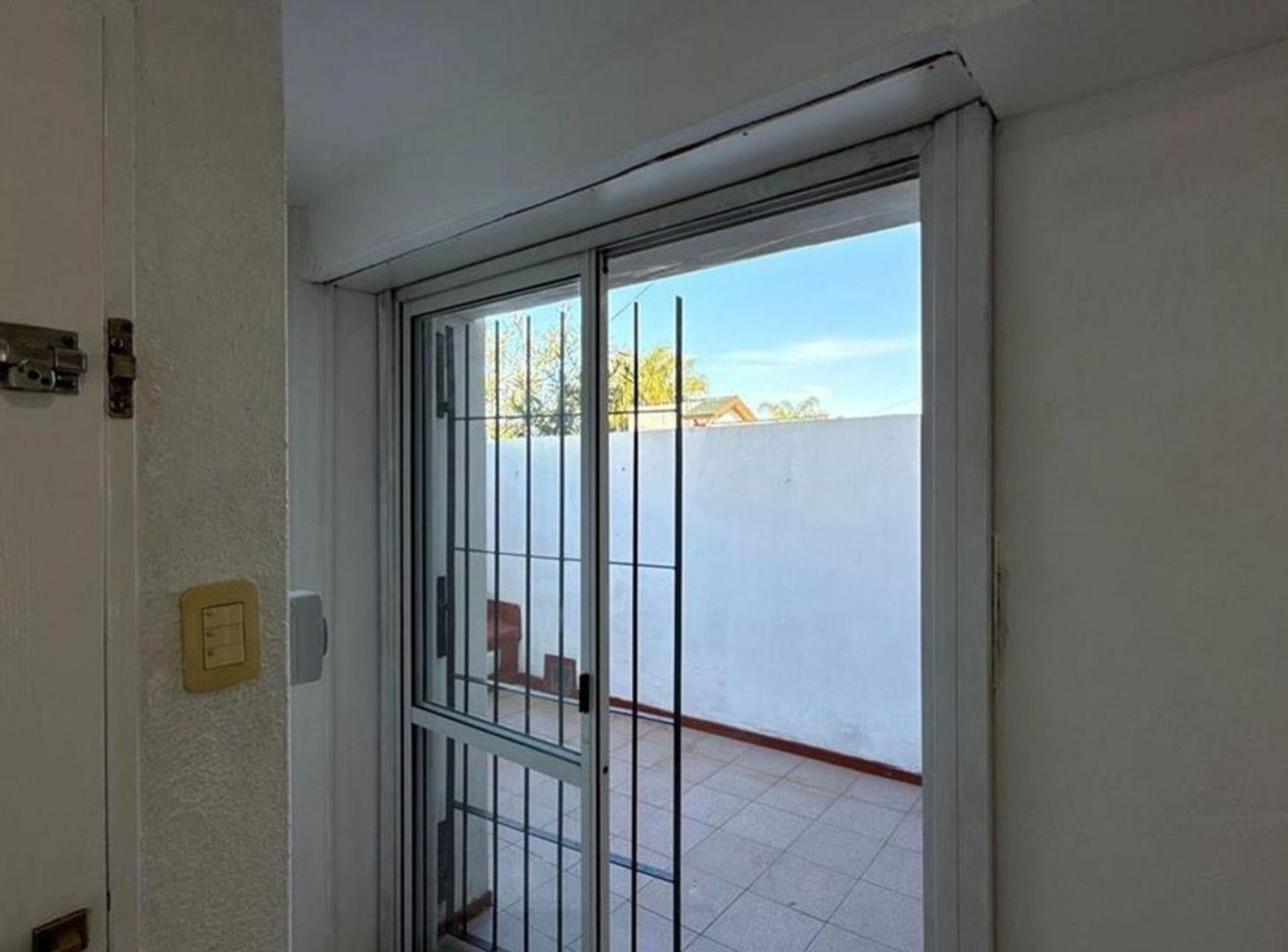 Foto de PH 4 AMBIENTES PATIO BALCON TERRAZA, imagen 4