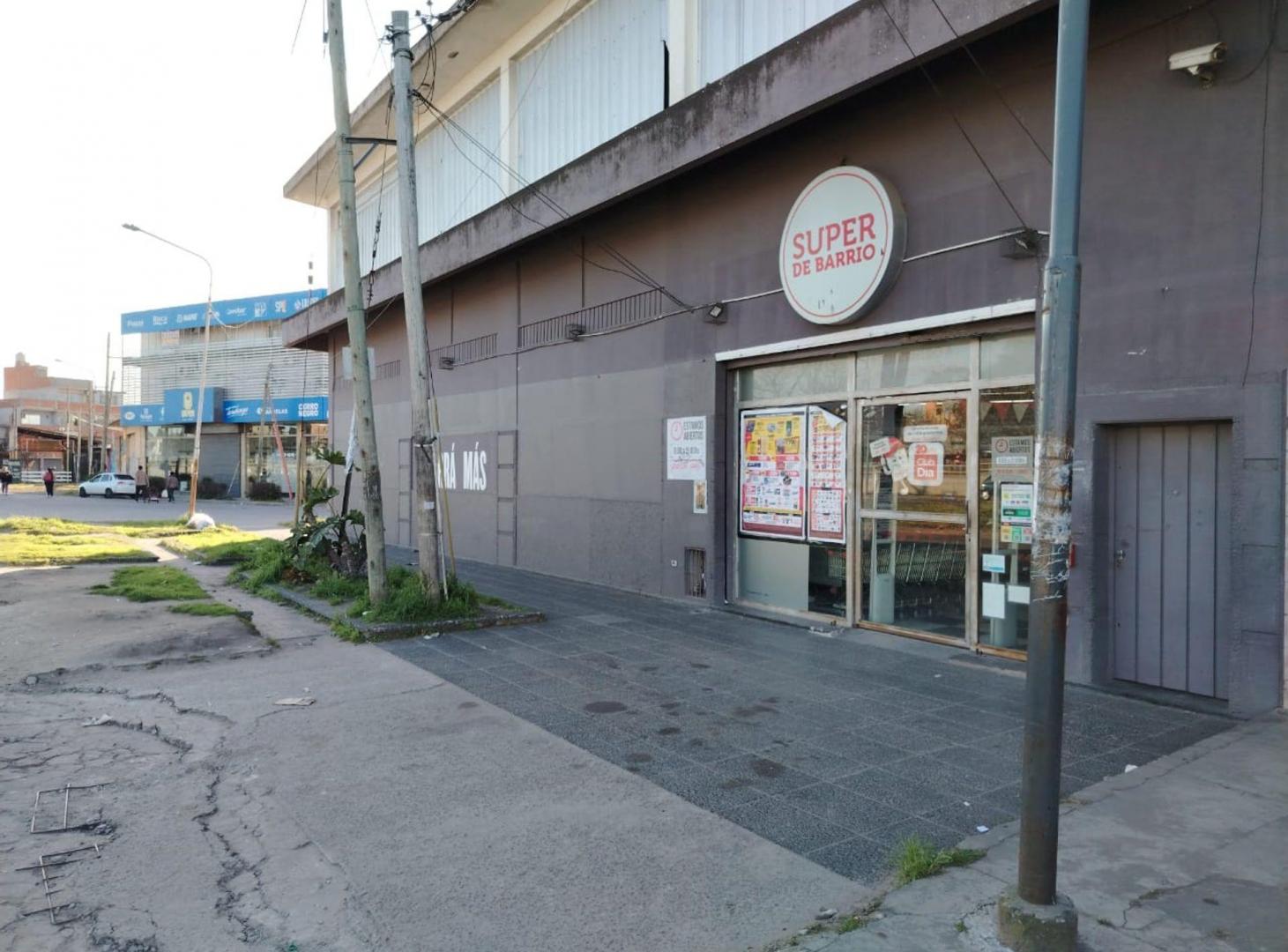 Foto de VENTA LOCAL COMERCIAL 400 METROS LAFERRERE, imagen 5