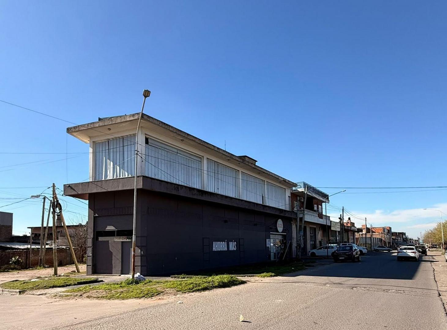 Foto de VENTA LOCAL COMERCIAL 400 METROS LAFERRERE, imagen 3