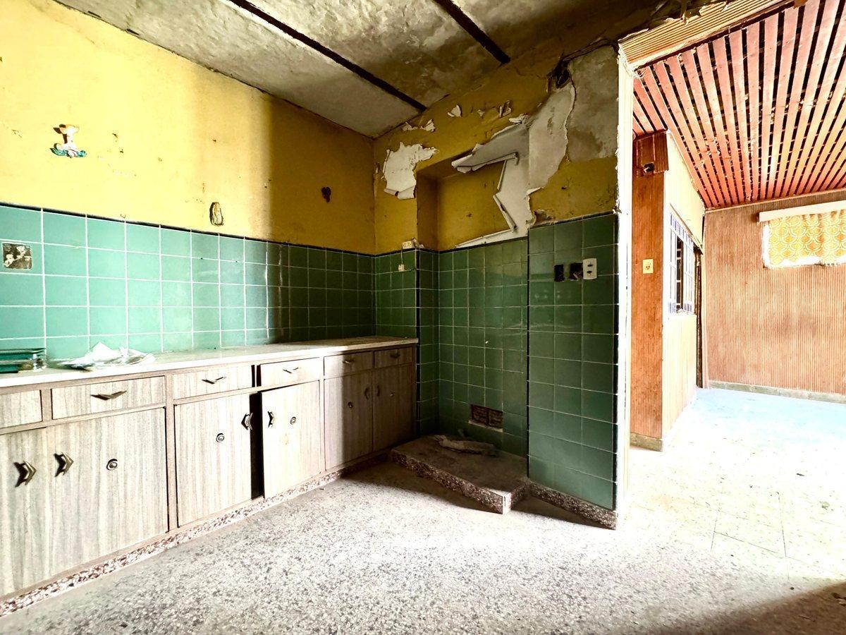 Foto de VENTA CASA 5 AMBIENTES FLORESTA A REFACCIONAR, imagen 1