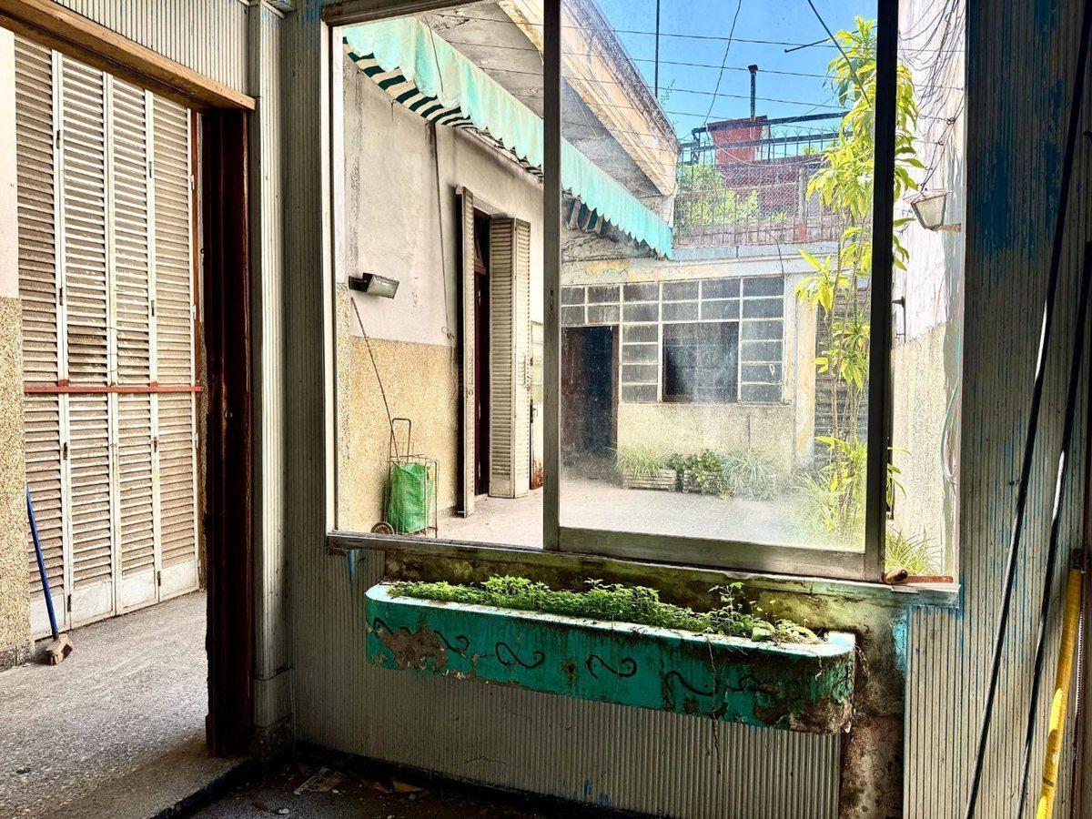 Foto de VENTA CASA 5 AMBIENTES FLORESTA A REFACCIONAR, imagen 5