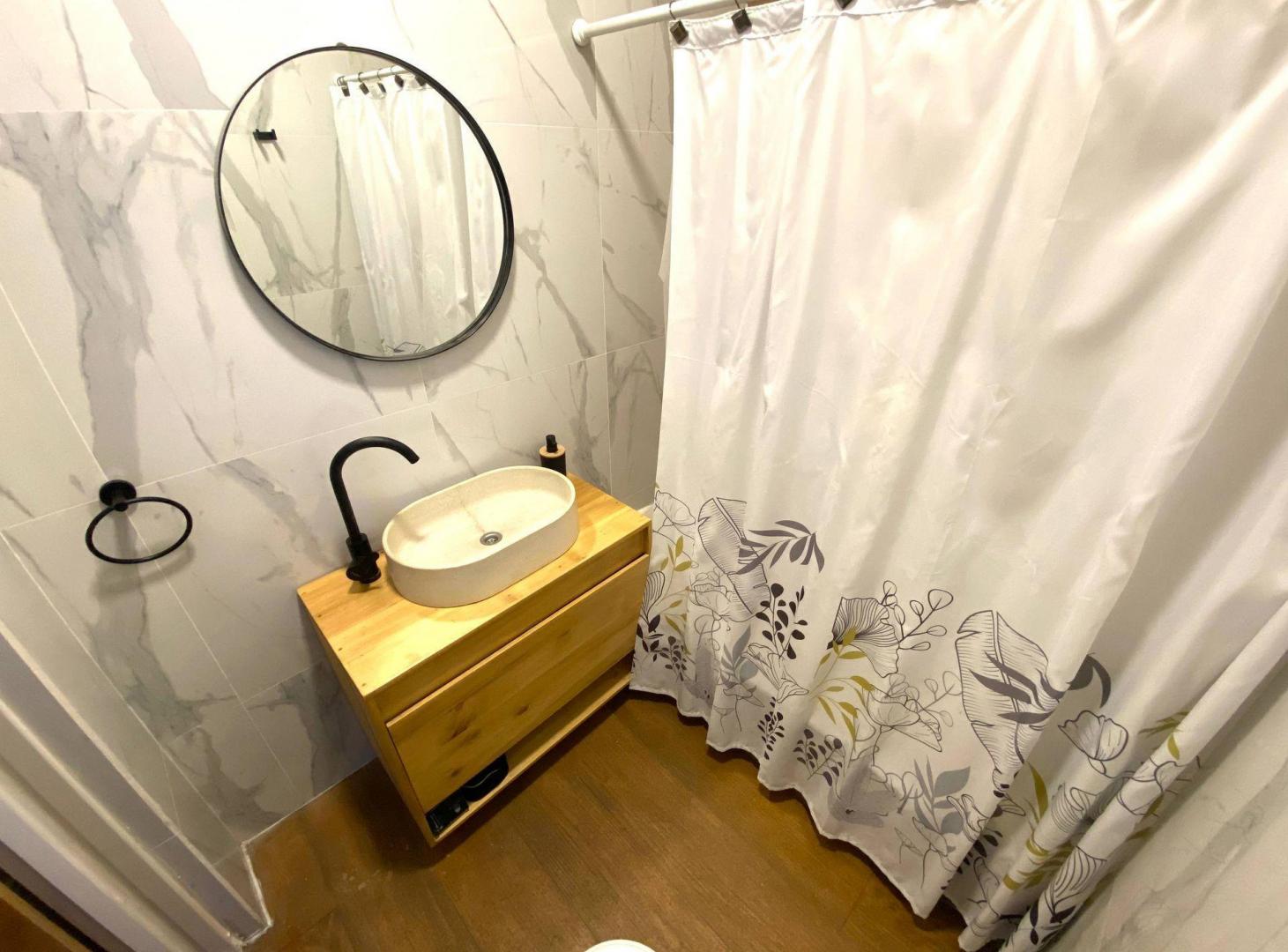 Foto de VENTA PH 4 AMBIENTES PATIO VILLA REAL, imagen 2