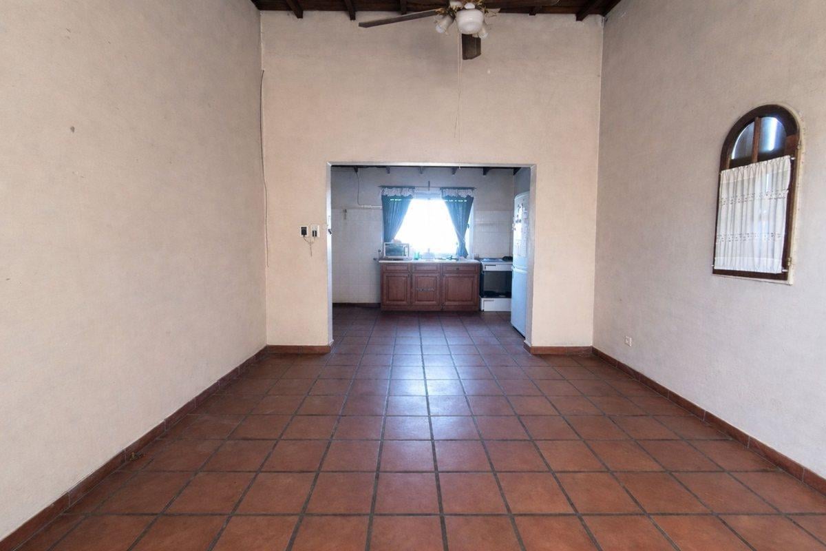 Foto de CASA 4 AMBIENTES BALCON PATIO LOCAL, imagen 4