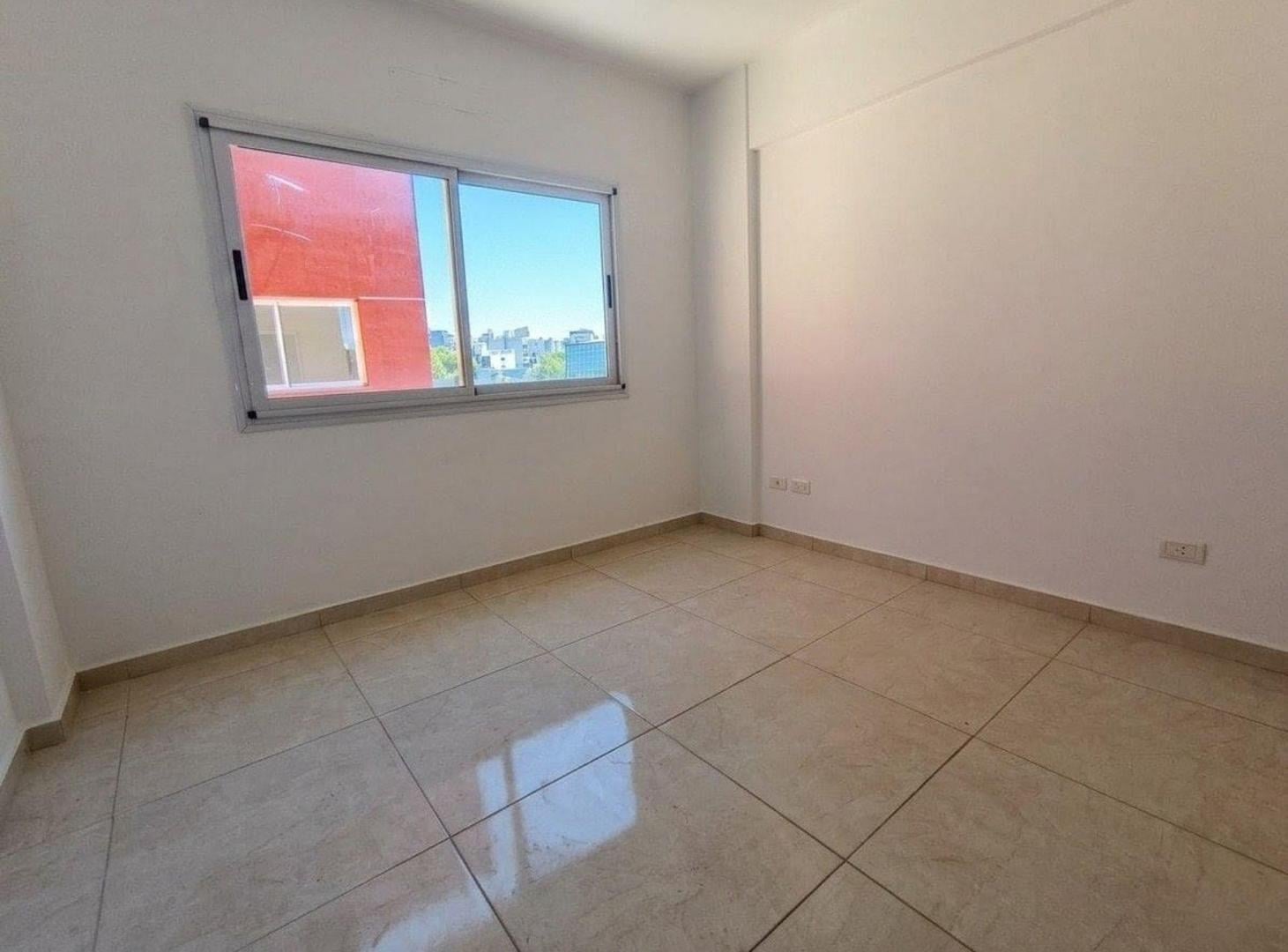 Foto de DEPARTAMENTO 2 AMBIENTES BALCON FRANCES GUARDACOCH, imagen 4