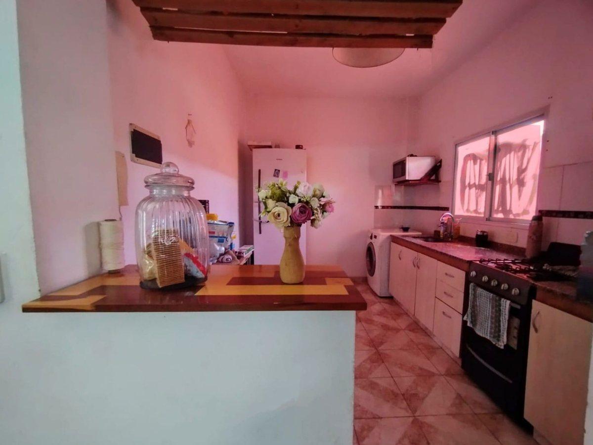 Foto de VENTA CASA 5 AMBIENTES CON JARDIN ALDO BONZI, imagen 3
