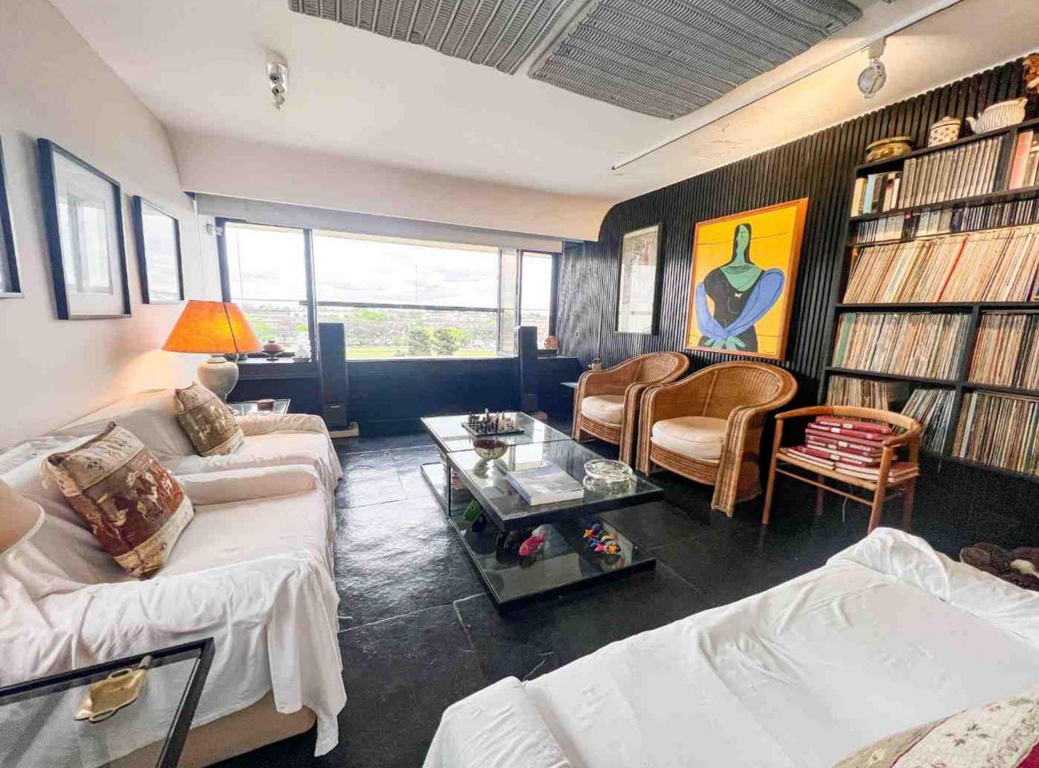 Foto de TRIPLEX EN LAS CAÑITAS CON TERRAZA Y VISTA AL POLO, imagen 5