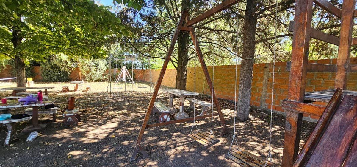 Foto de QUINTA CLUB 2 HECTAREAS PILETA CANCHA 3 VIVIENDAS, imagen 3