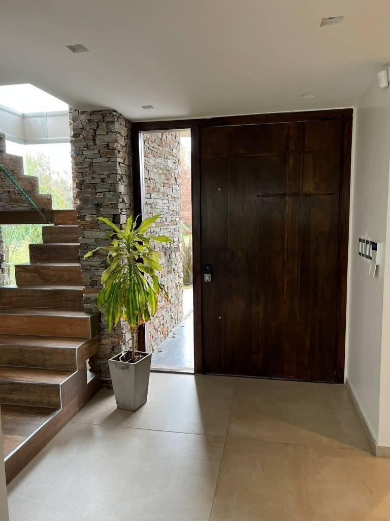 Casa en Venta Altos de Brandsen 3