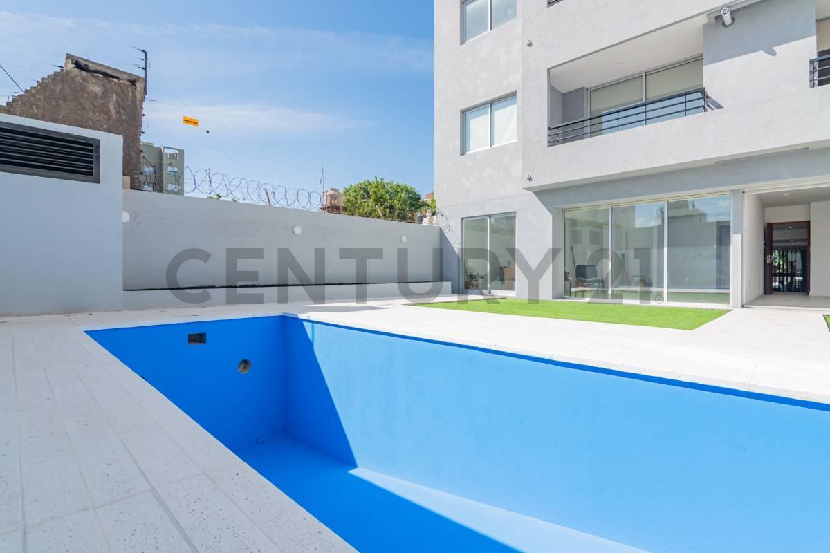 Departamento en Venta en Edificio de Categoría. Ubicado Al Contra Frente. Posee Living Comedor C. 1