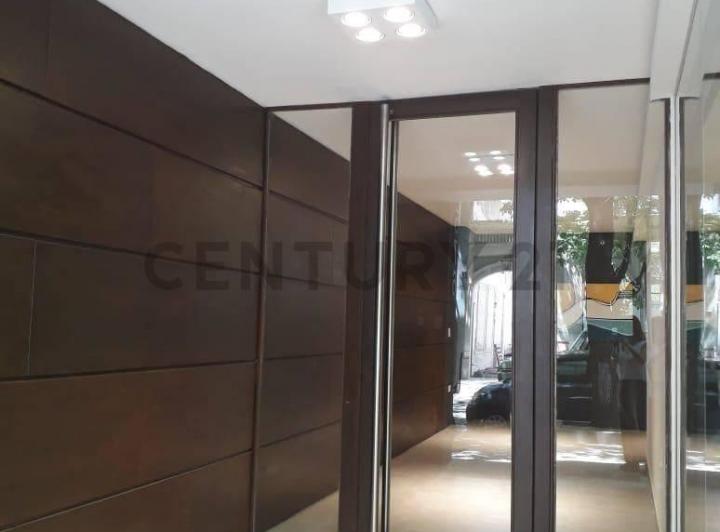 Monoambiente en venta ubicado en primer piso al frente con ascensor. Full electric.