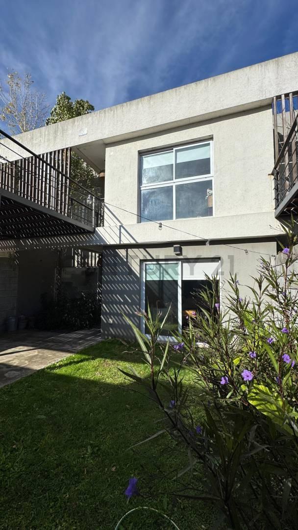 Duplex de 2 habitaciones en City Bell