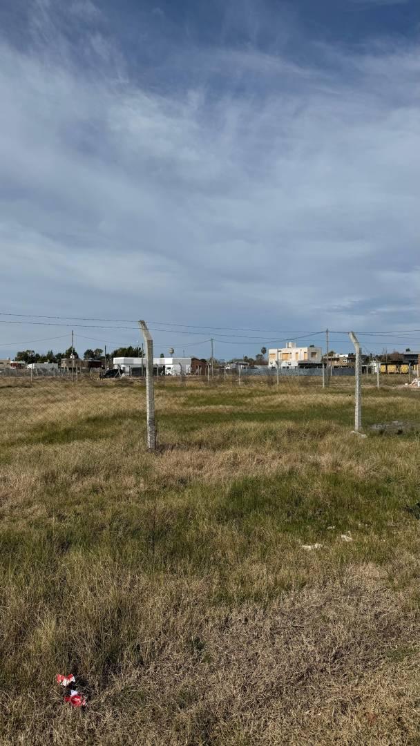 Lote en venta en Barrio Savoia