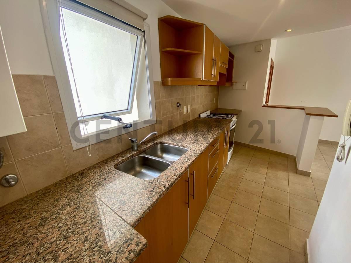Foto de Departamento en Venta de un dormitorio con cochera, imagen 4