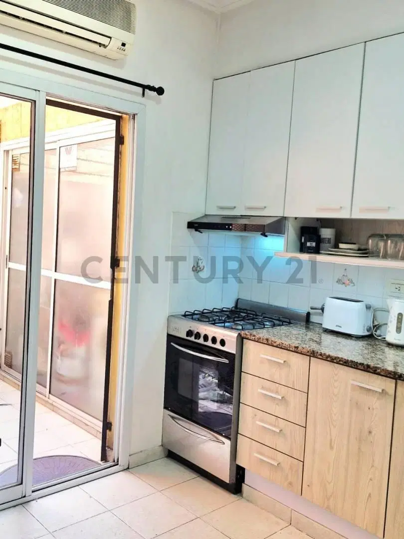 DEPARTAMENTO EN VENTA DE 2 DORMITORIOS, PLANTA BAJA CON PATIO 2