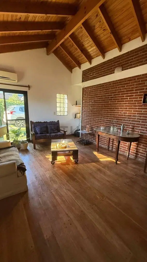 Casa en venta en Gonnet 5