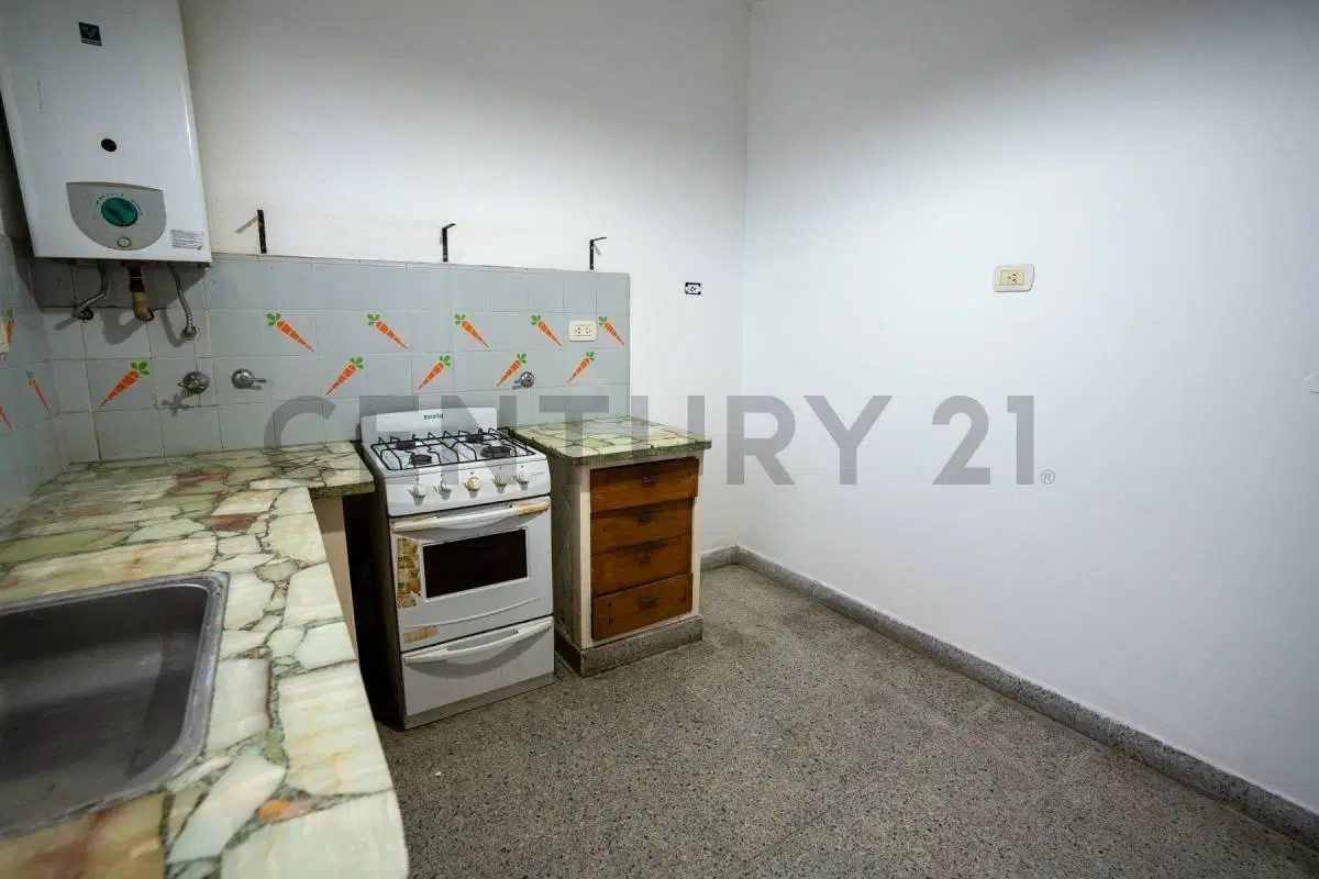 Departamento a refaccionar en Venta 5