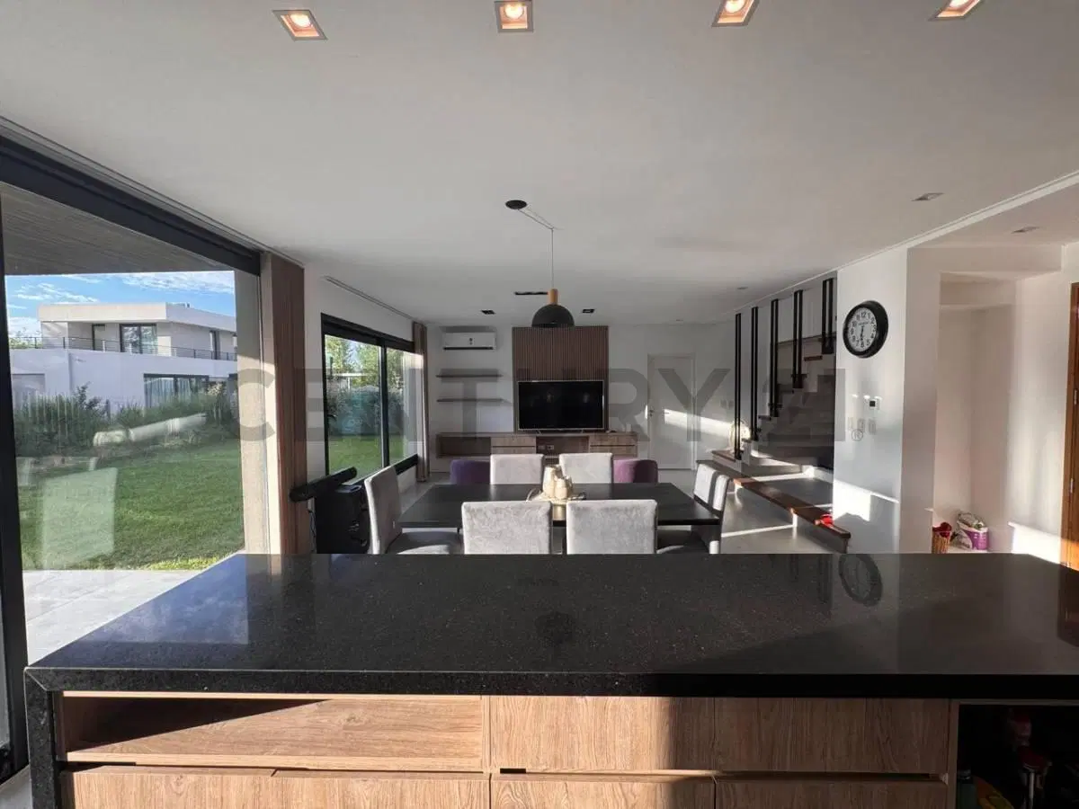 Casa en venta  Grand Bell de 3 dormitorios. 5