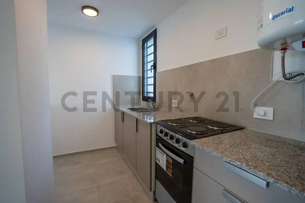 Monoambiente en venta 10 42 y 43 - La Plata 3