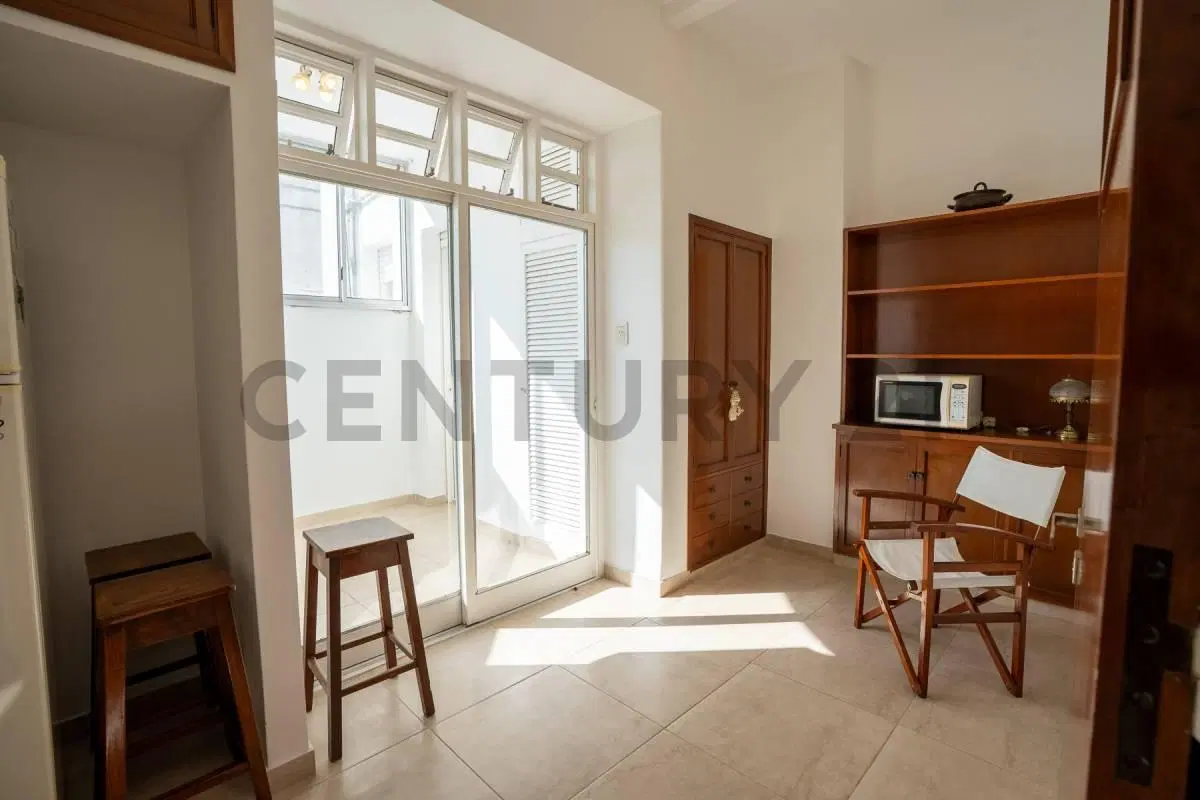 Departamento de 2 dormitorios en venta La Plata 3