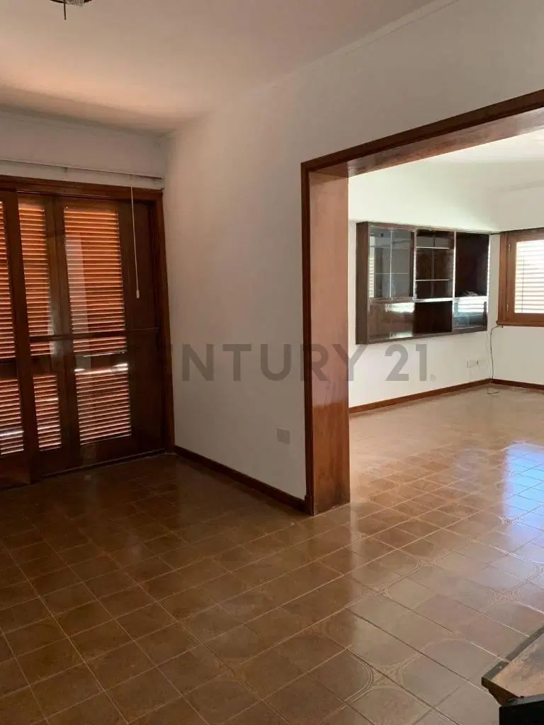 Casa en Alquiler 13b e/472 y 473 4