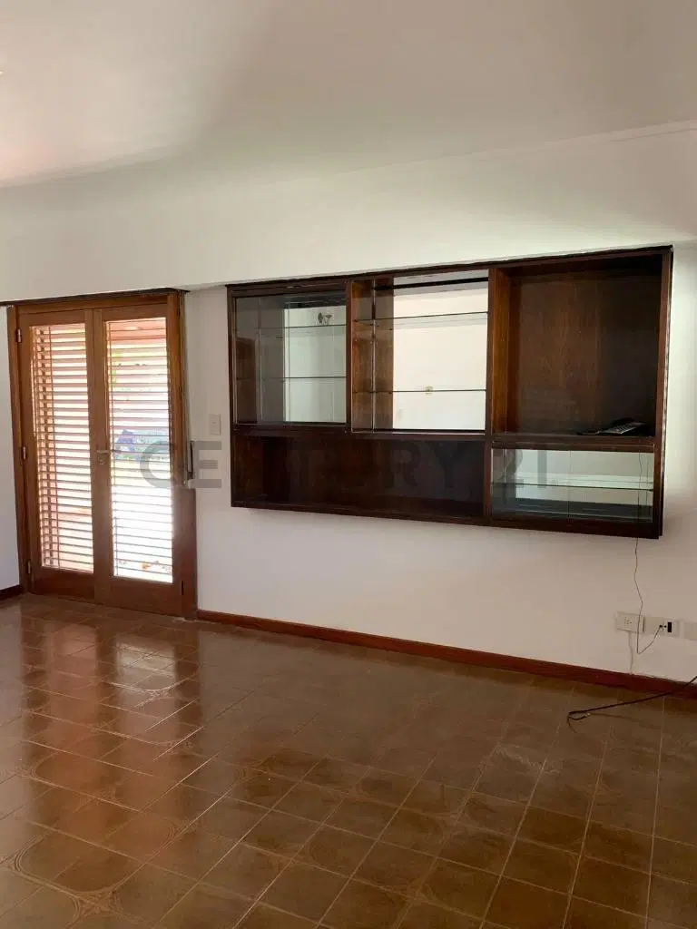 Casa en Alquiler 13b e/472 y 473 5