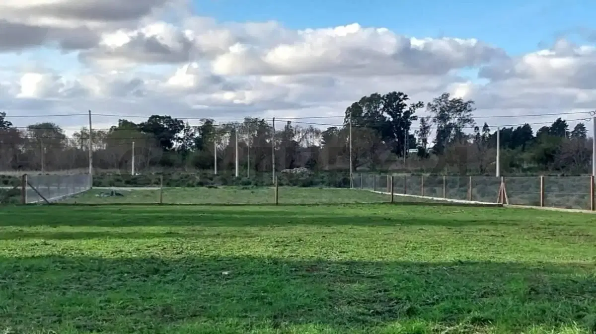 Lote en venta en barrio cerrado La Aldea del Bosque 2 LISANDRO OLMOS 2